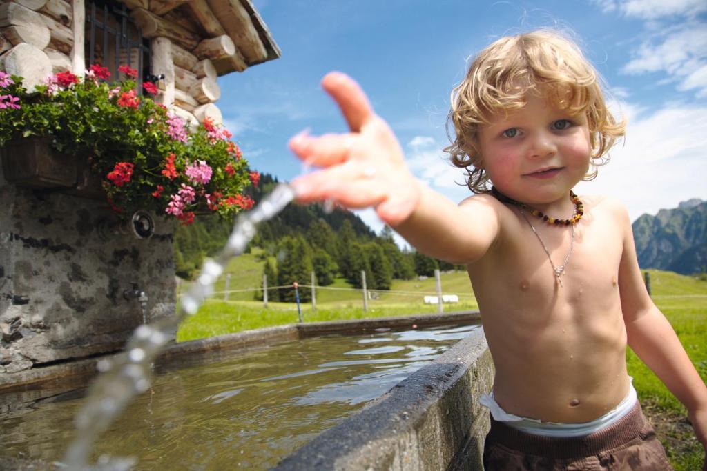 Familienhotel Lagant Бранд Экстерьер фото